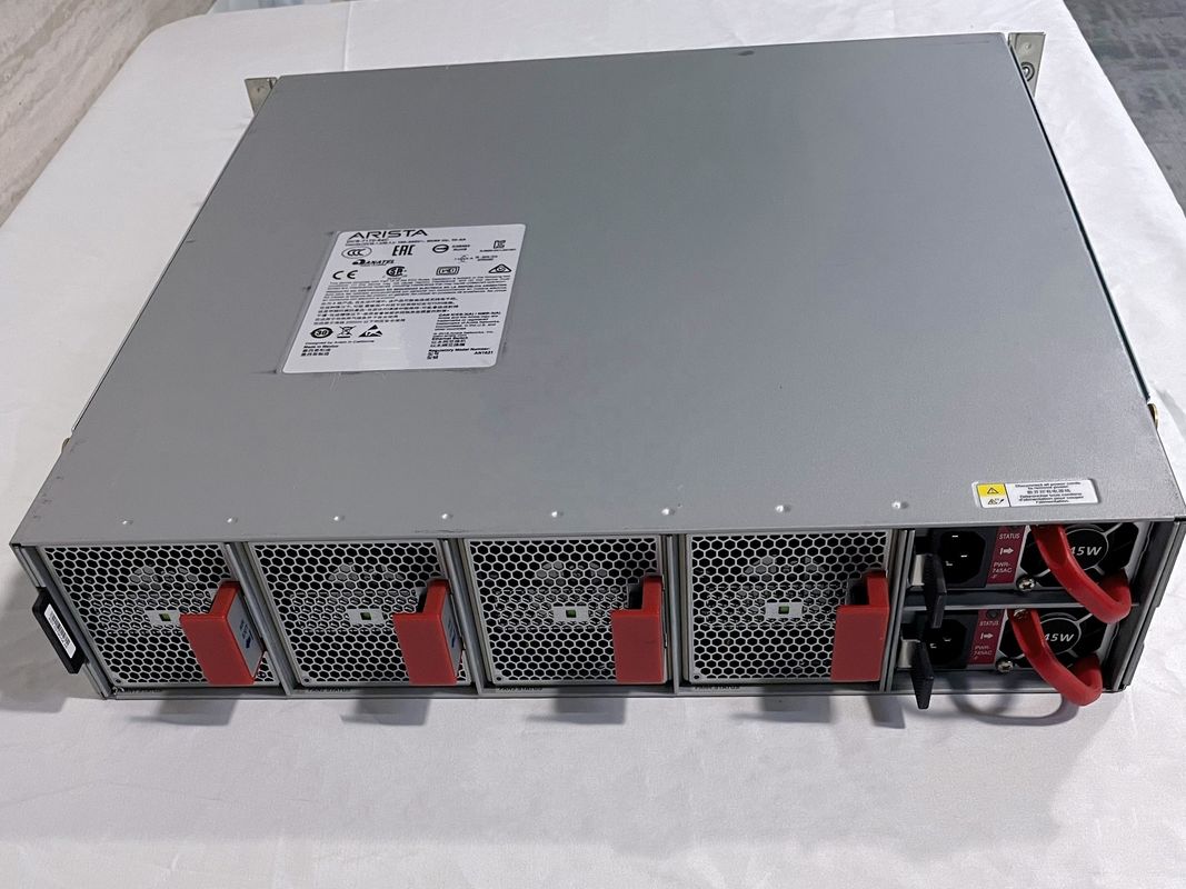 DCS-7170-64C Arista Products 64 Port QSFP 2 Port SFP Switch VLAN Support