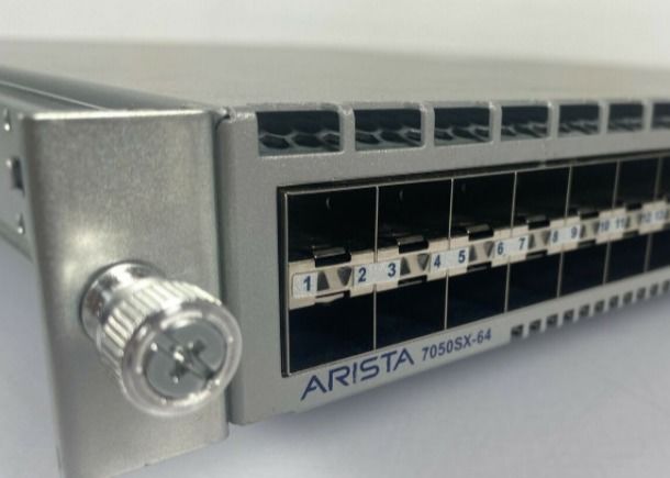 Original Arista DCS-7050S-64-F Arista Products Full Duplex Half Duplex