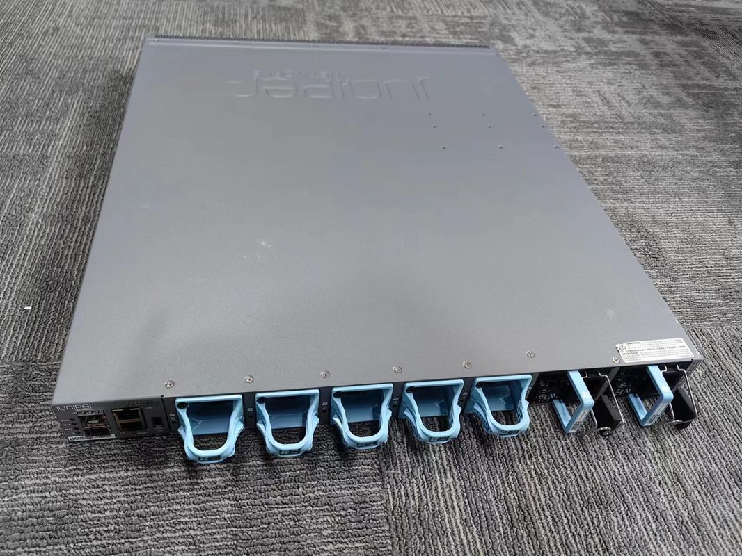 Stackable LACP Juniper QFX5110-32Q Services Gateway Full Duplex Half Duplex